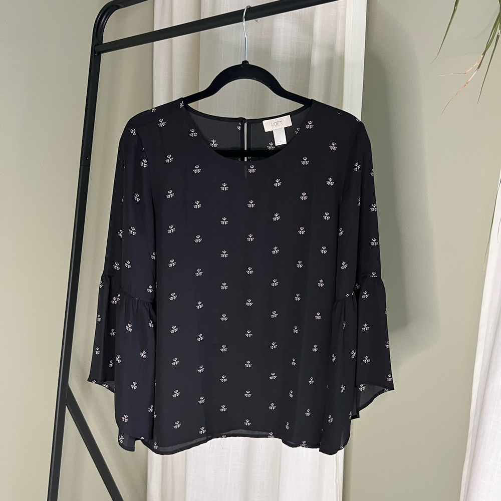 LOFT BLOUSE WITH BELL SLEEVE
